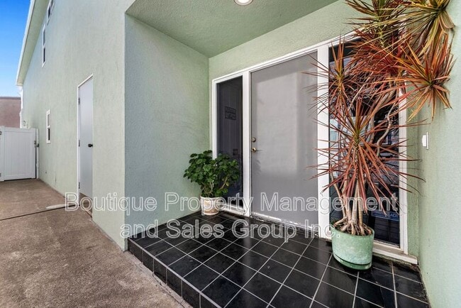 Foto del edificio - FRONT UNIT-1707 W BALBOA