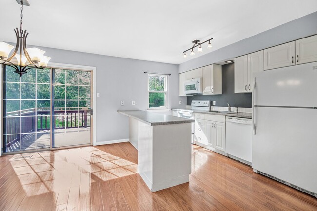 Foto del edificio - Beautiful Townhome in West Chester!
