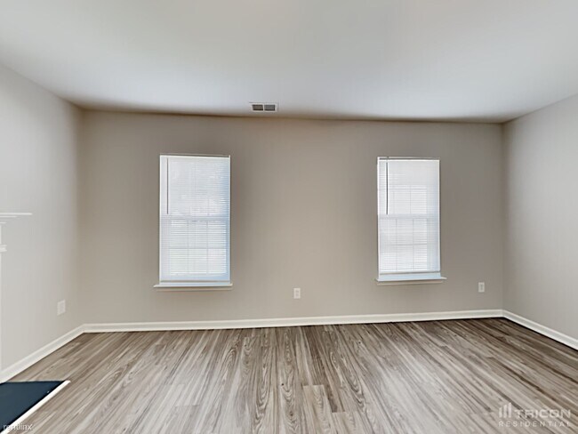 Building Photo - 120 Fairmont Cir