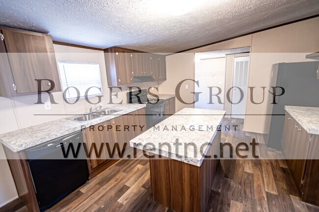 Foto del edificio - Homes for Rent in Franklinton NC - 4506 NC...