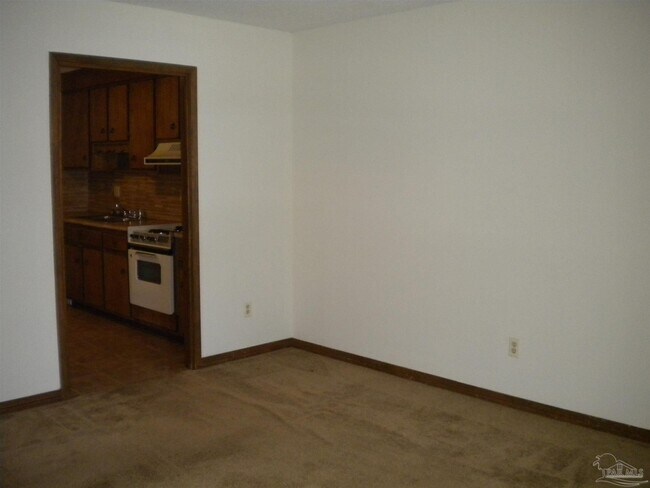 Foto del edificio - 2790 Villa Woods Cir