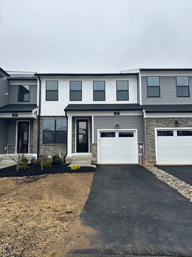 Photo - 182 Mahogany Ln Townhome