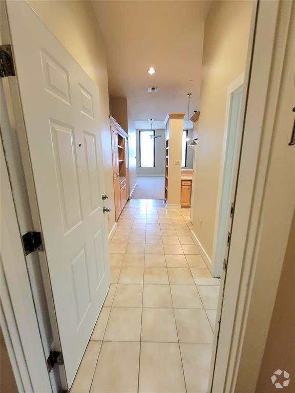 Building Photo - 2315 Harborside Dr