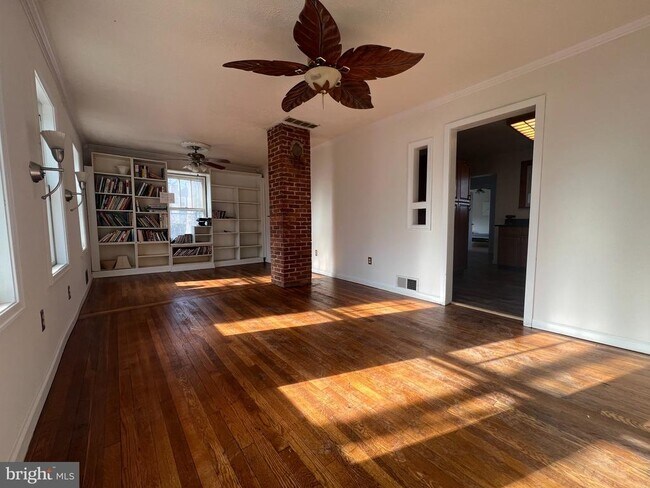 Foto del edificio - 5810 Mt Vernon Dr
