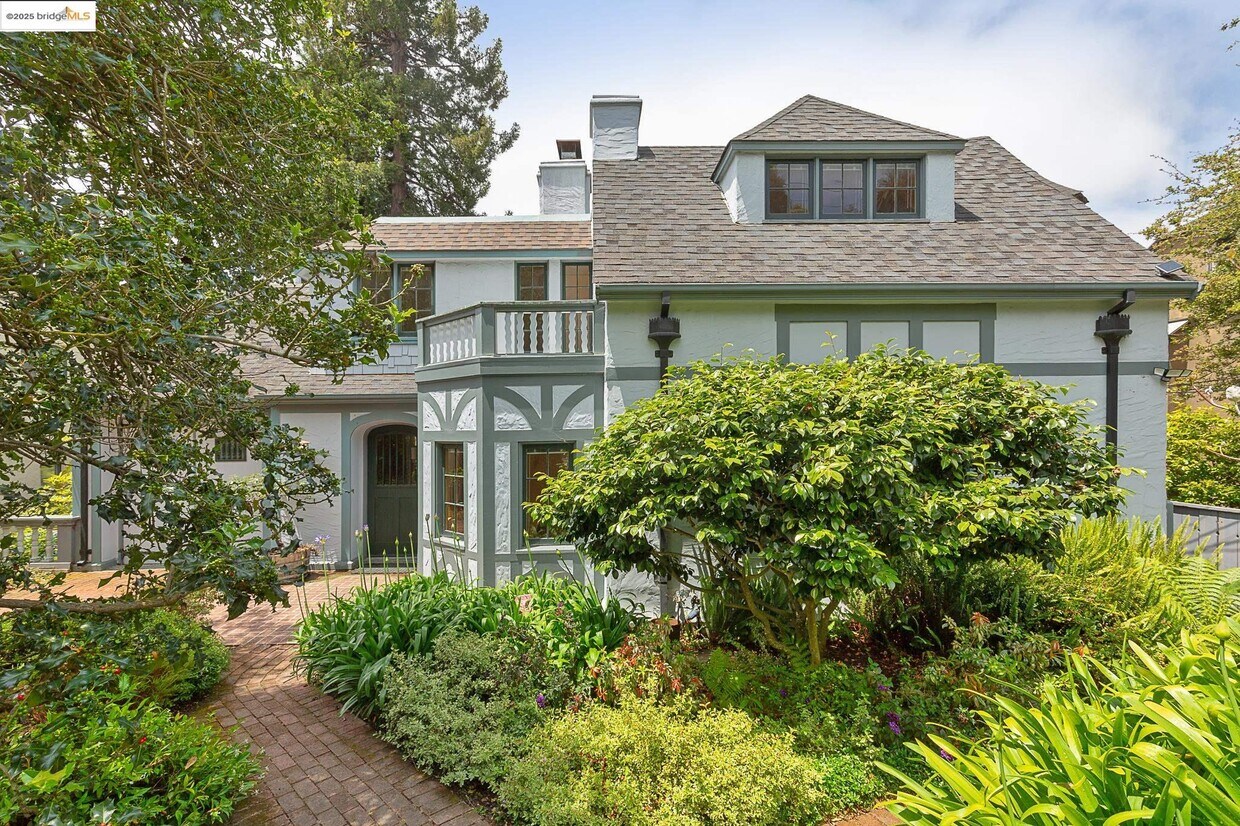 Foto principal - 1542 Hawthorne Terrace