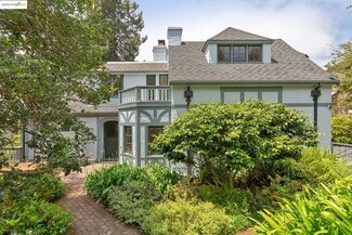 Building Photo - 1542 Hawthorne Terrace