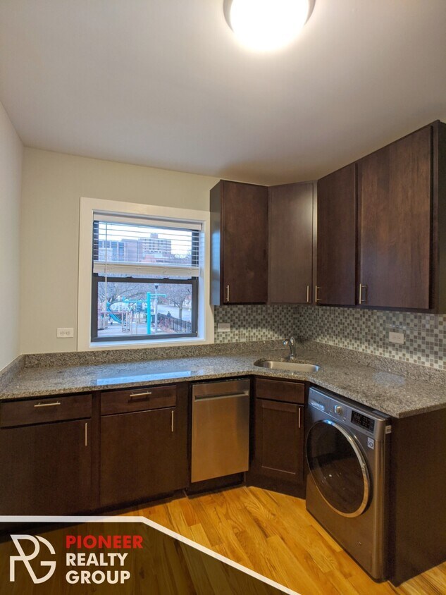 Foto principal - 2909 N Mildred Ave