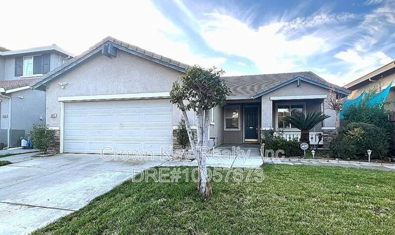 Primary Photo - 13425 Baywood Way