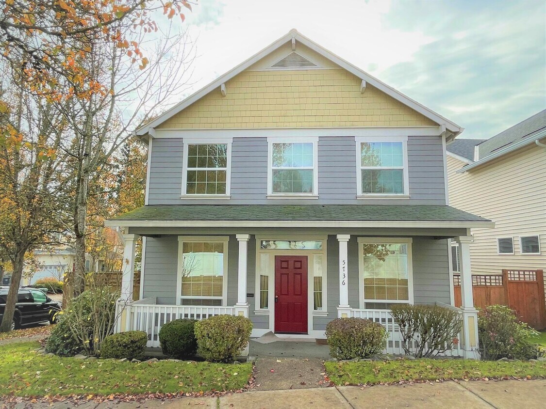 Foto principal - 5736 NE Hidden Creek Dr