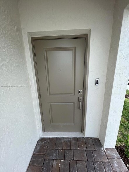 Building Photo - 24628 SW 118 Ct