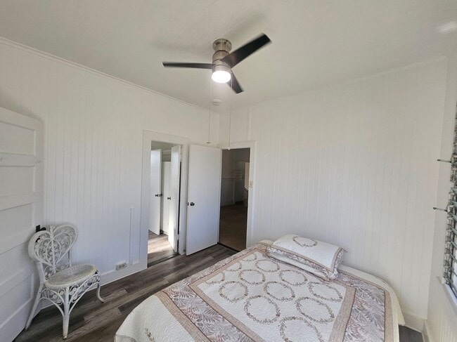 Foto del edificio - 542 Pokole St