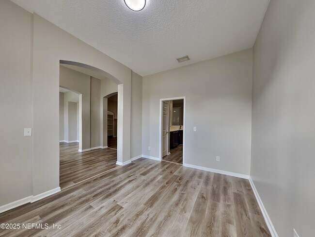 Building Photo - 1668 Hidden Forest Ln