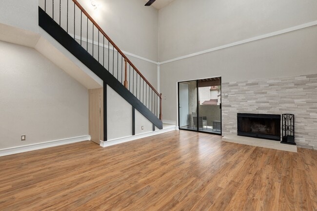 Living Room - 5322 Medical Dr
