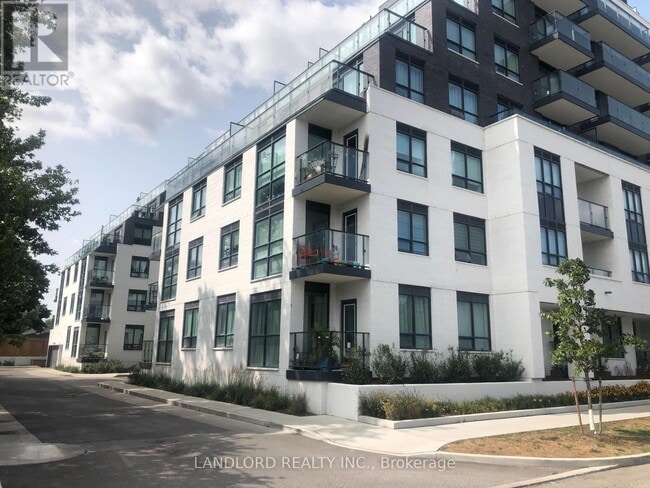 Photo du bâtiment - 741-741 Sheppard Ave W