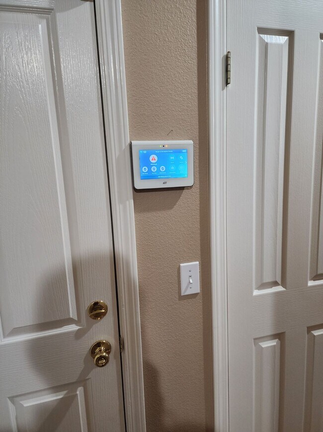 Foto del edificio - 340 Carrillo St