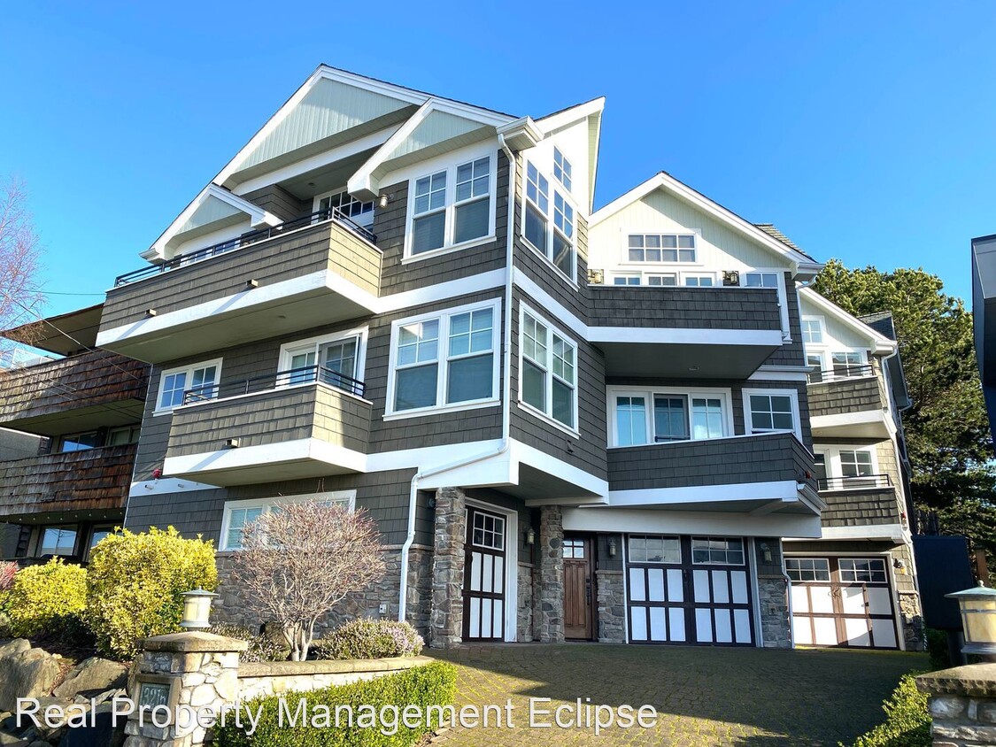 3216 Alki Ave SW, Seattle, WA 98116 House Rental in Seattle, WA