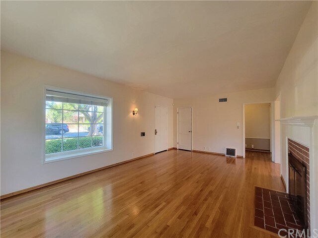 Building Photo - 3938 Gardenia Ave