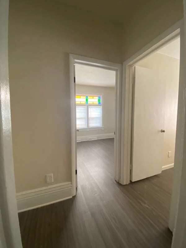 Building Photo - 1323 Doty St
