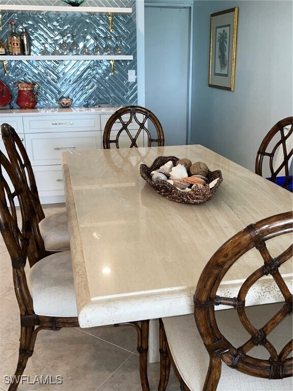 Building Photo - 3443 Gulf Shore Blvd N