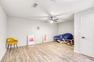 Building Photo - 9626 Vilven Ln