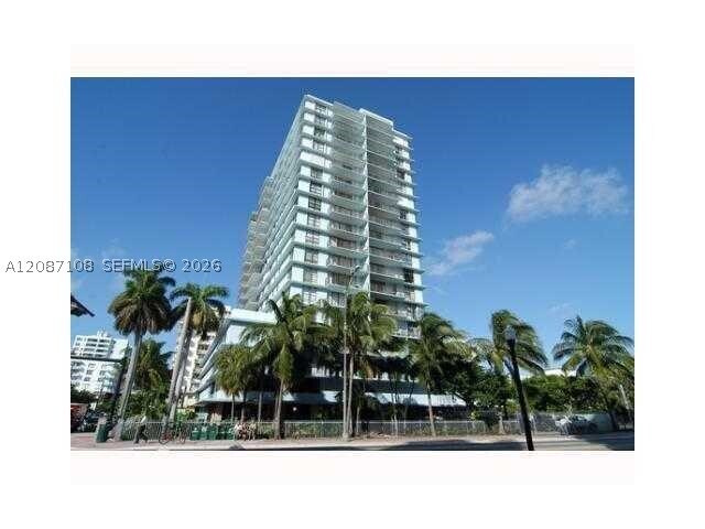 Foto del edificio - 1800 Collins Ave