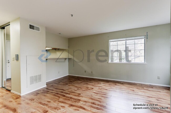 Foto del edificio - 480 Bollinger Canyon Ln