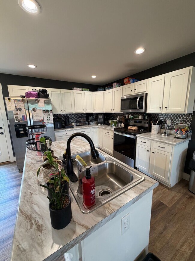 Foto del edificio - 3 Bedroom 2 Bathroom Home For Rent in Elkton KY!