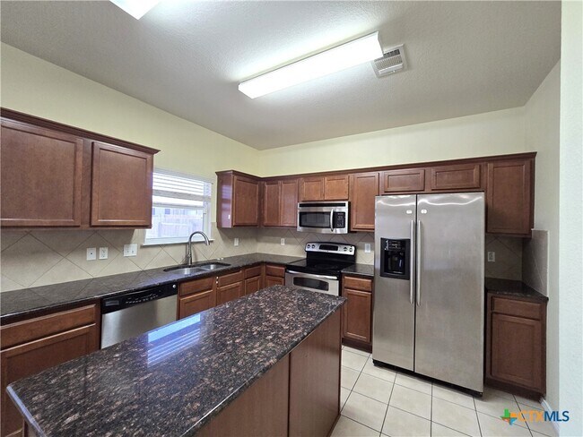 Foto del edificio - 5000 Willamette Ln