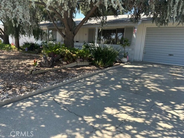 Building Photo - 29033 Thornhill Dr