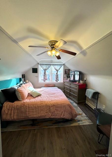 Foto del edificio - 244 E Hudson St