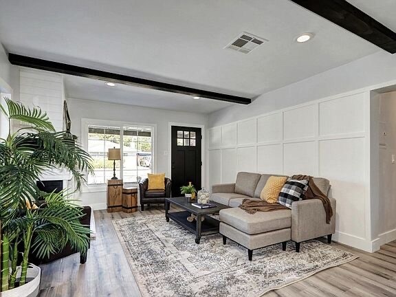 Foto del edificio - 5217 Ortega St