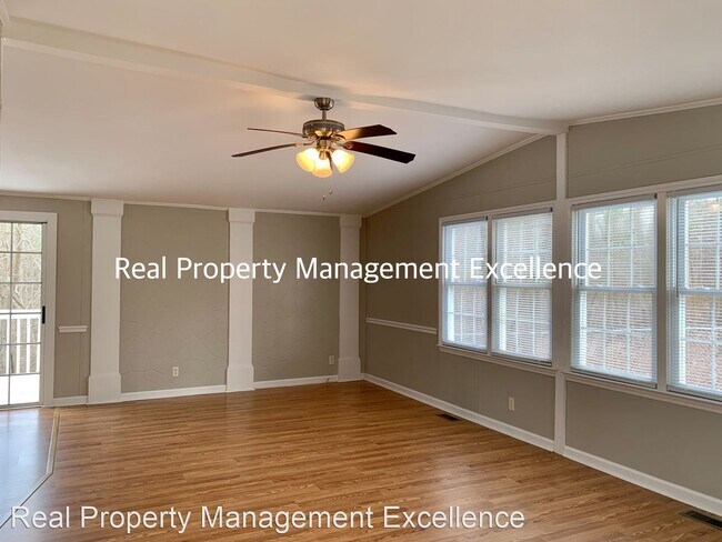 Building Photo - 3 br, 2 bath House - 196 Korat Lane