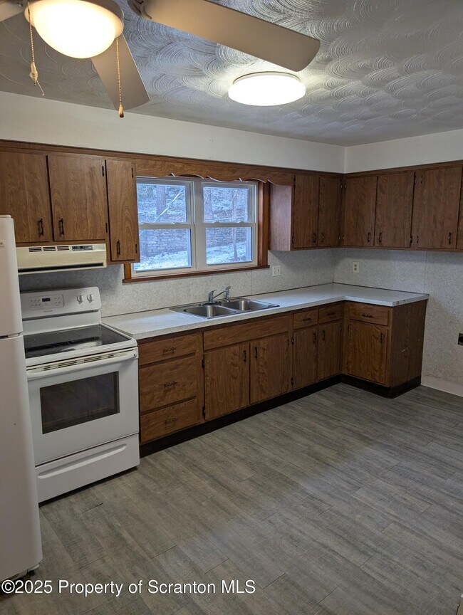 Foto del edificio - 118 1/2 Broad St