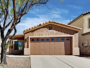 Building Photo - 298 E Calle Puente Lindo