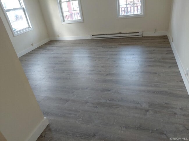 Building Photo - 24 Franklindale Ave