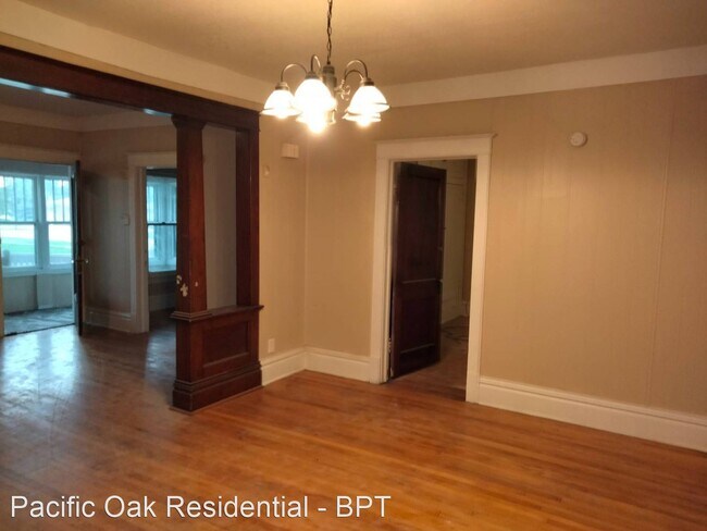 Building Photo - 4 br, 2 bath House - 274 Allen Ave