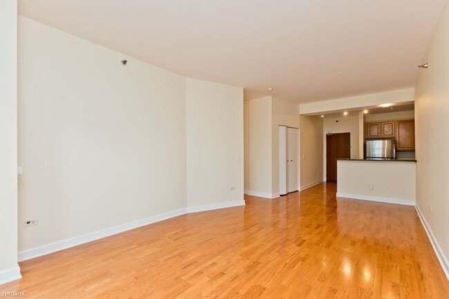 Building Photo - 1 br, 1 bath Condo - 1322 S Prairie Ave