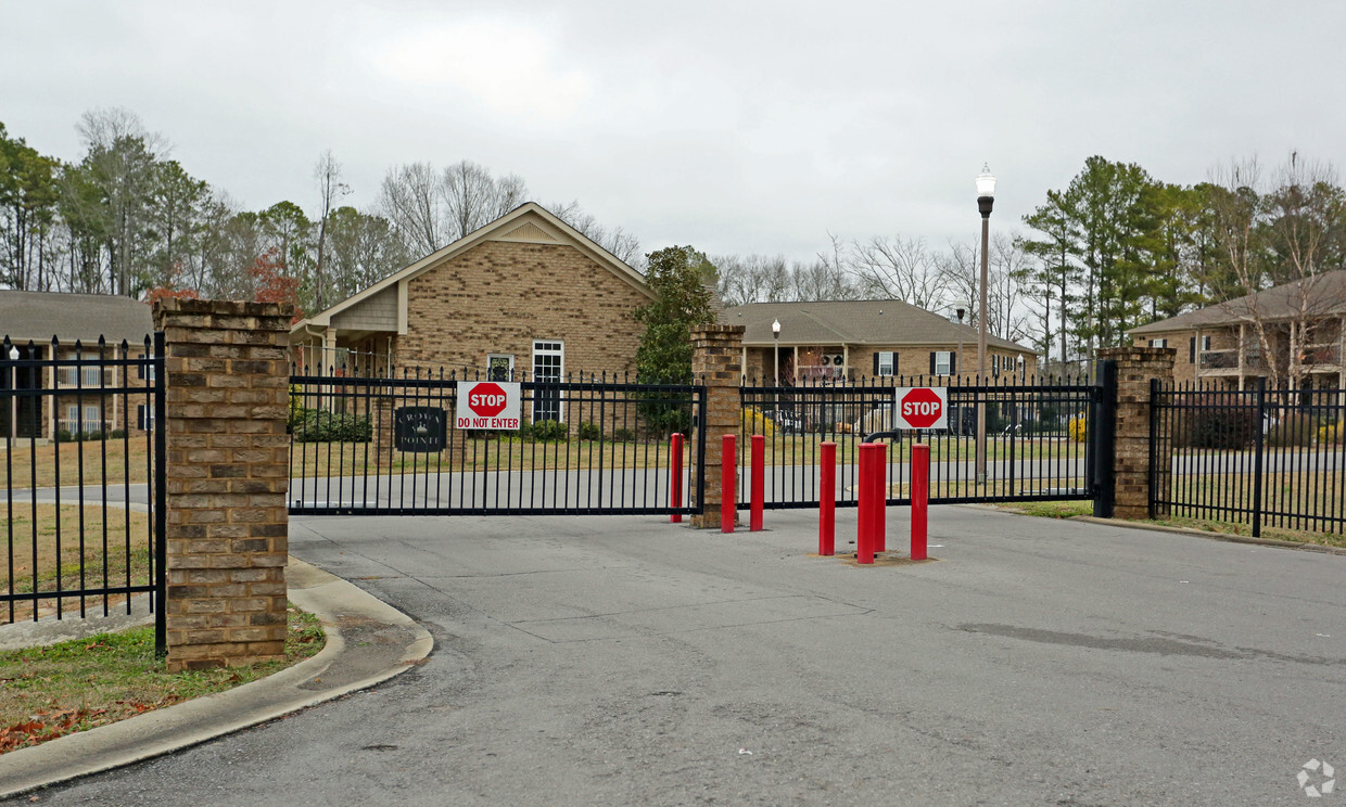 Gated Entrance Crown Pointe - Crown Pointe