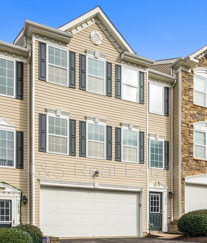 3010 Canterbury Dr, Imperial, PA 15126 House Rental in Imperial, PA