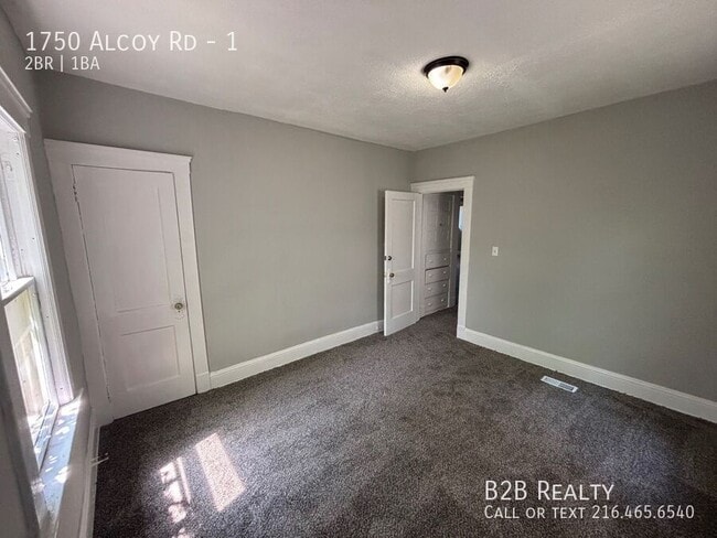 Building Photo - 1750 Alcoy Rd