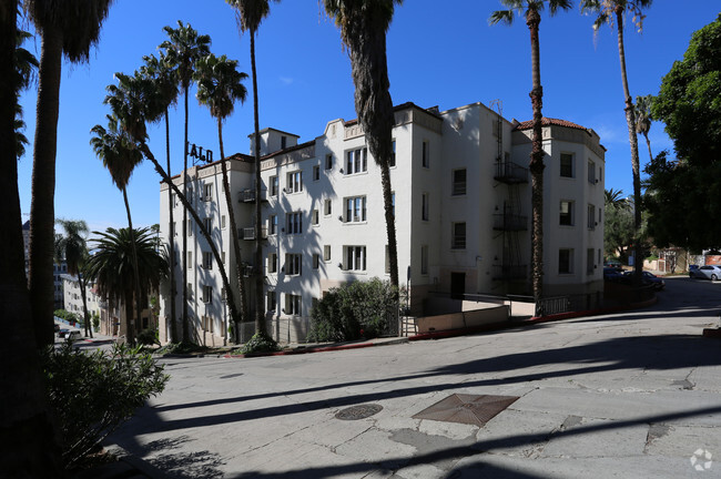 Foto del edificio - The Ojai Apartments