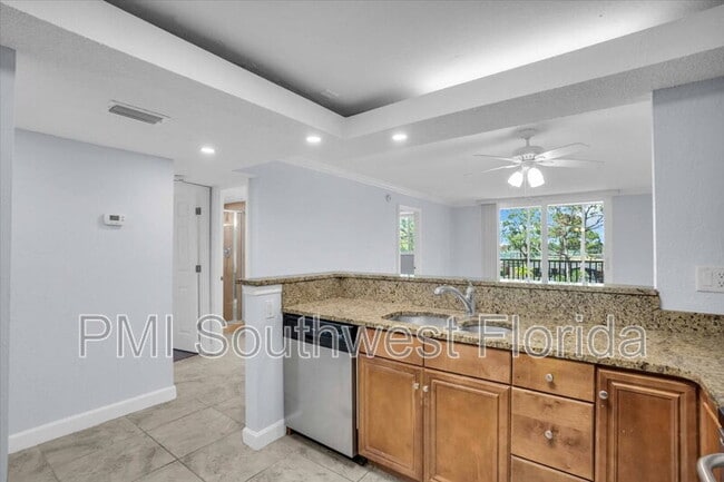 Building Photo - 2755 Coconut Bay Ln