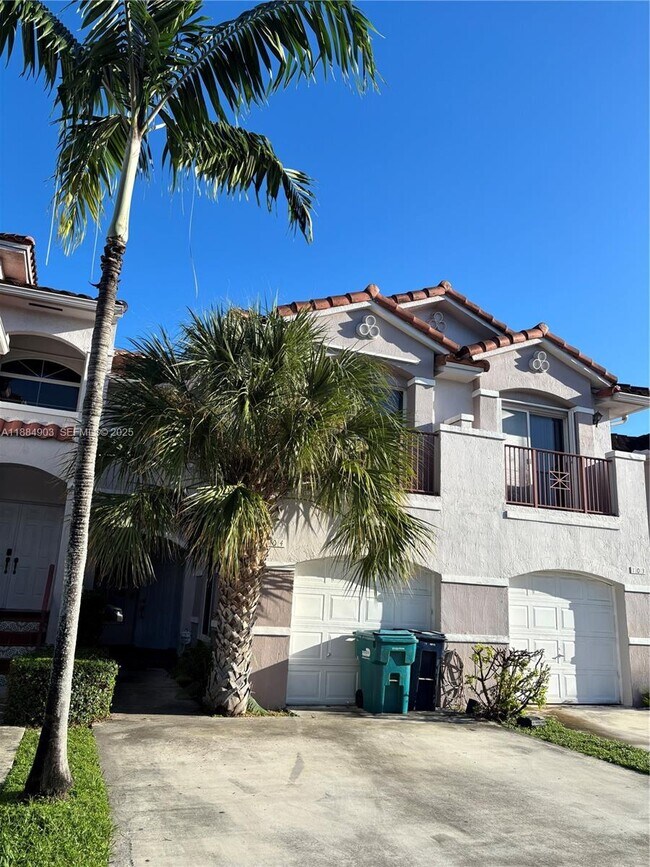 Building Photo - 10171 SW 154th Cir Ct