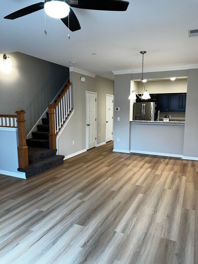 Foto del edificio - Charming 2-Bedroom, 3-Bath Home ASK ABOUT ...