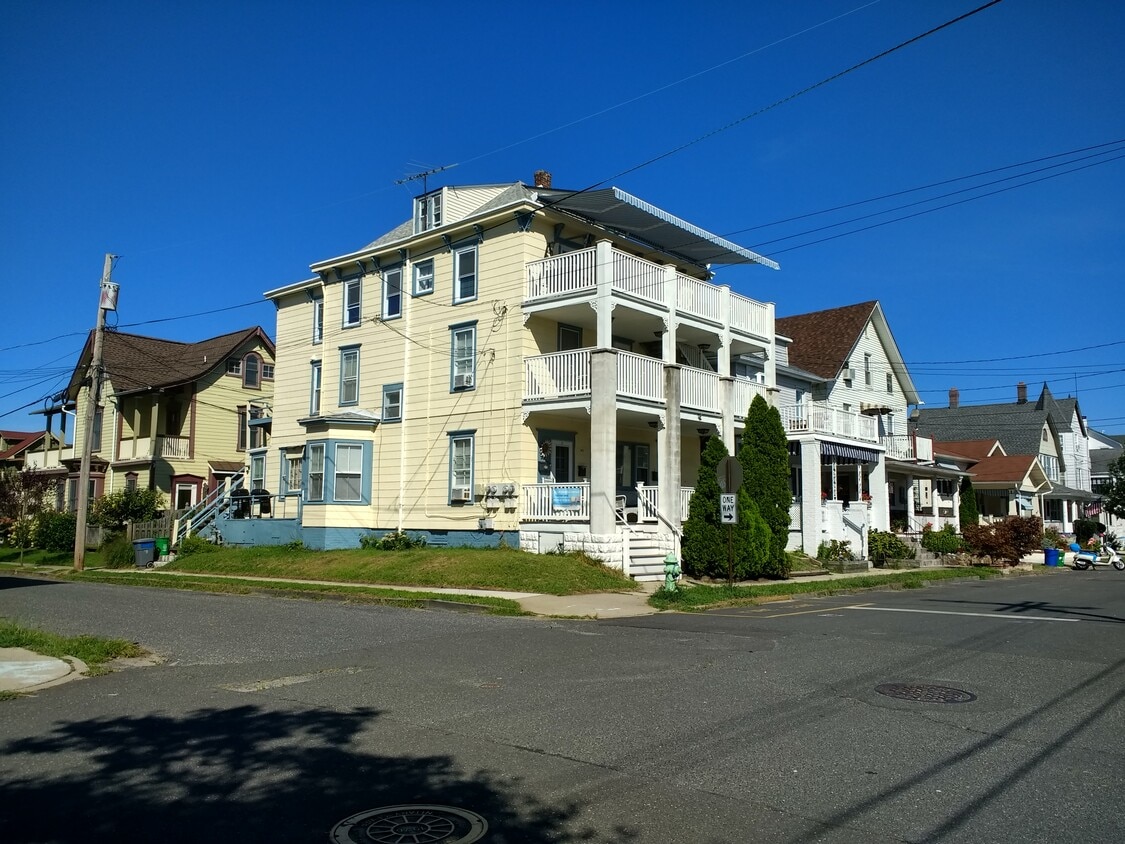 Deck on west side off kitchen - 61 Cookman Ave