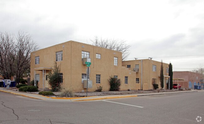 Primary Photo - 1314 Coal Ave SW