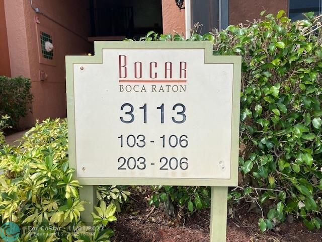 Foto del edificio - 3113 Clint Moore Rd