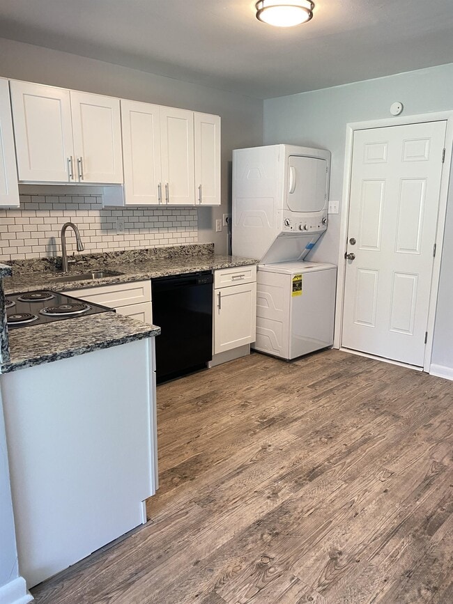 Foto del edificio - 18272 Sidney Ave