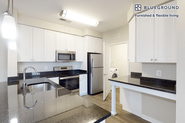 Foto del edificio - 6900 Andersons Wy