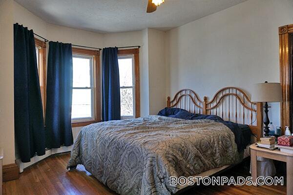 Primary Photo - 83 Brown St